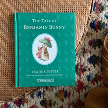 Afbeelding in Gallery-weergave laden, The Tale of Benjamin Bunny -  Beatrix Potter
