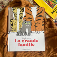 Afbeelding in Gallery-weergave laden, La grande famille -  Galia Bernstein
