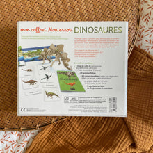 Cargar imagen en el visor de la galería, Mon coffret Montessori des dinosaures
